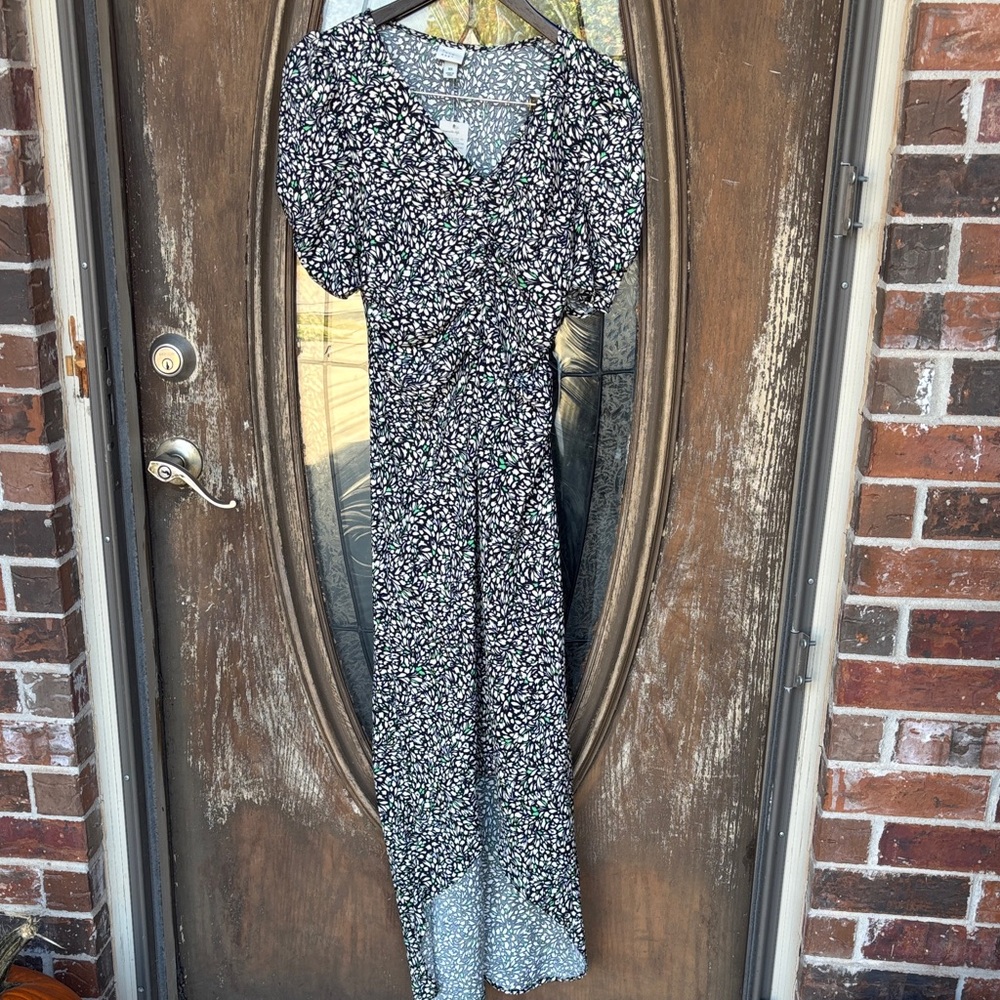 NWT a new Day Maxi Dress! Size XS